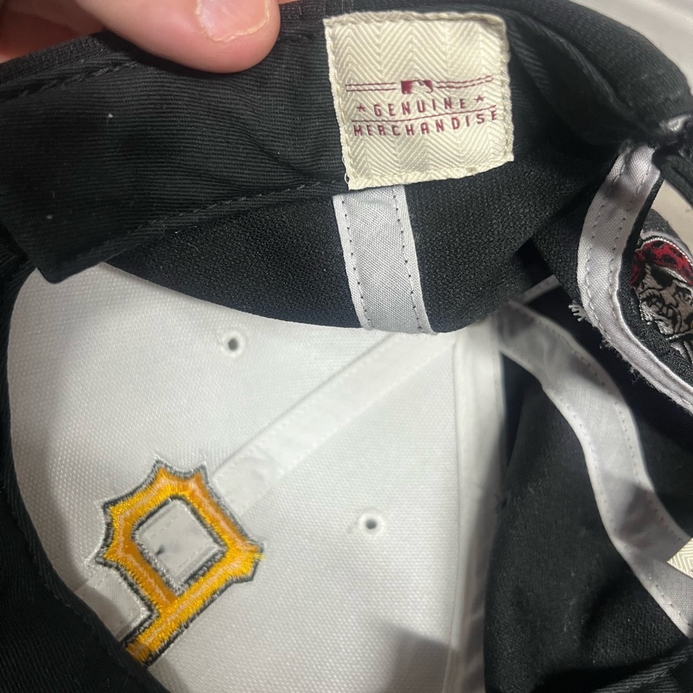 Pittsburgh Pirates Buccos‎ MLB Baseball Cap Hat OSFM embroidered - Picture 5 of 6